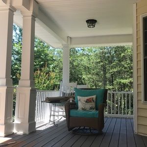 Meet your Posher, Rose